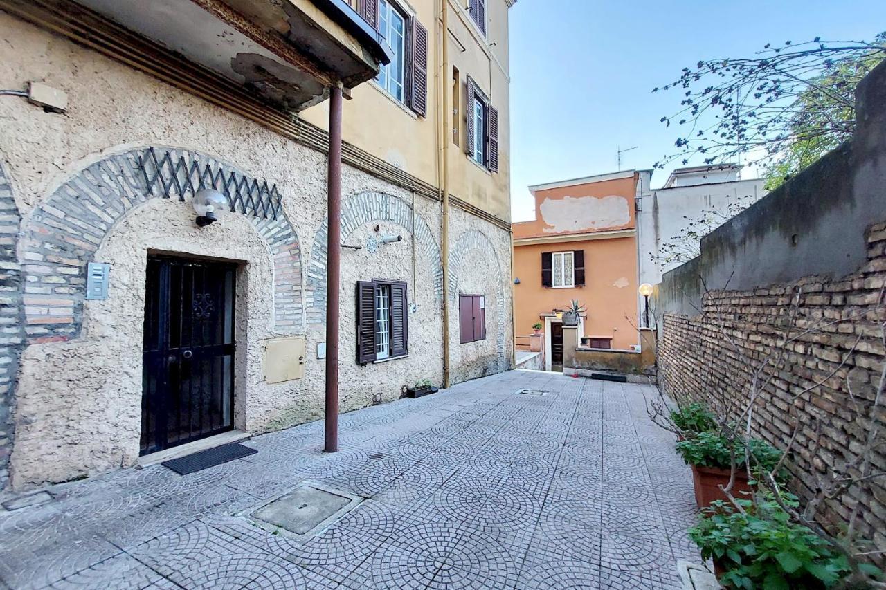 4Bnb - Cozy Vatican Loft With Terrace Róma Kültér fotó